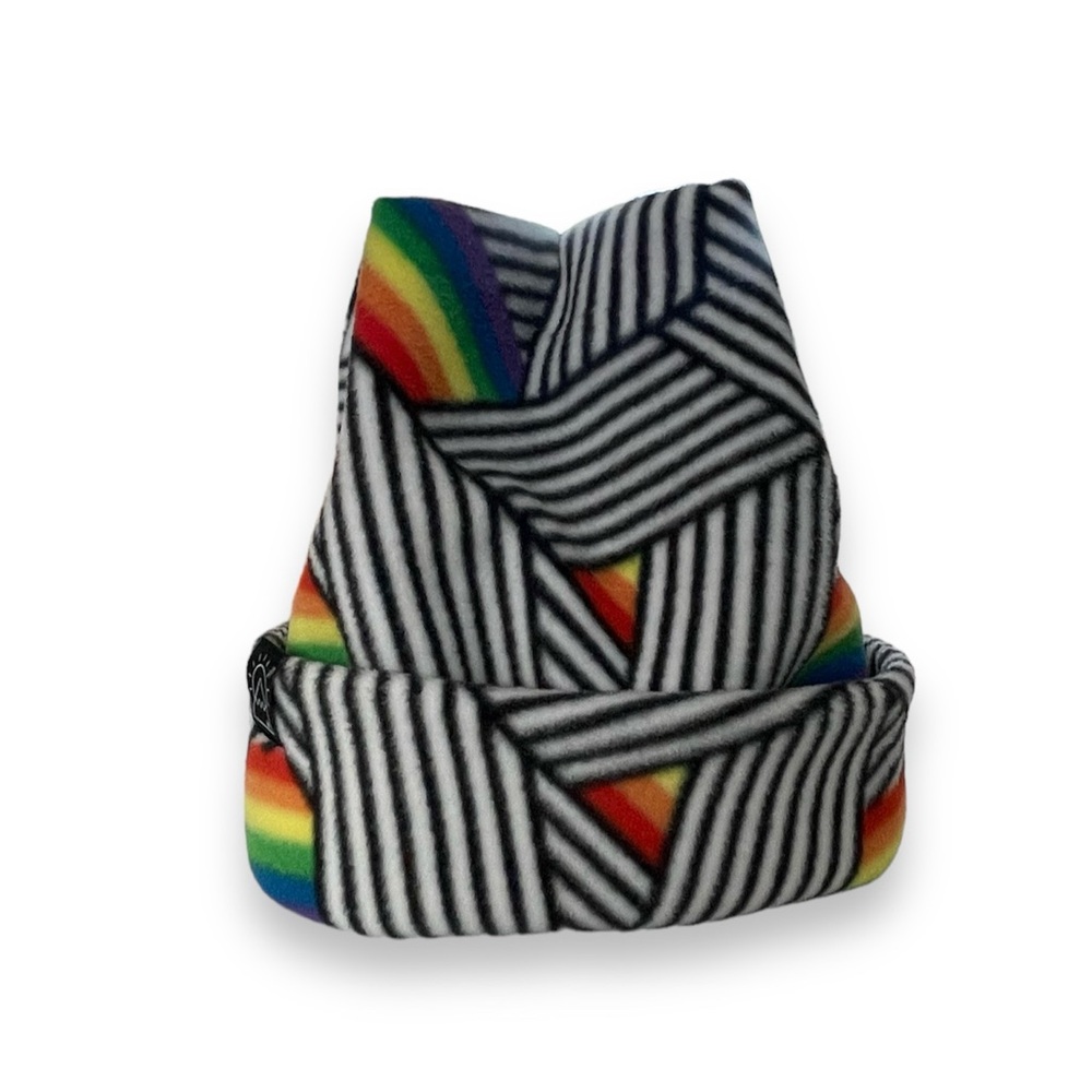 Prismatic Four Peaks Beanie - retro, tuque, ski hat, crown, 4 point, fleece